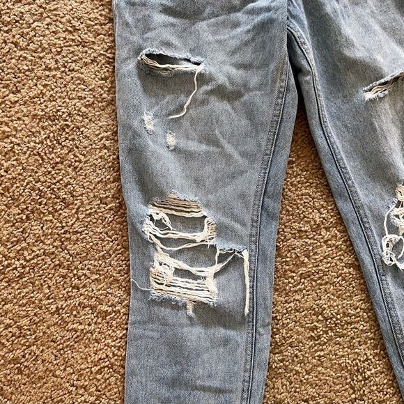 Aeropostale High Rise Distressed Raw Hem Mom Jeans - Picture 3 of 10